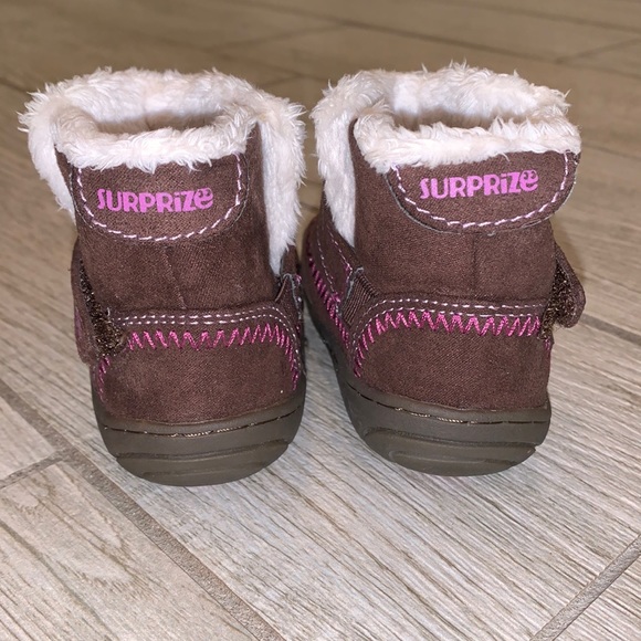 (Baby) EUC Surprize by Stride Rite Arliss Fur Lined Boot - Picture 5 of 8